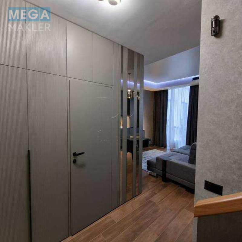 Продаж 3 кімнатної квартири (144/65/31), 25 пов. 26 пов. будинку, <a class="location-link" href="/kiev/" title="Недвижимость Київ">Київ</a>, <a class="location-link" href="/kiev/podolskij/" title="Недвижимость Подільський район">Подільський р-н</a>, Правди проспект, 49 (изображение 4)