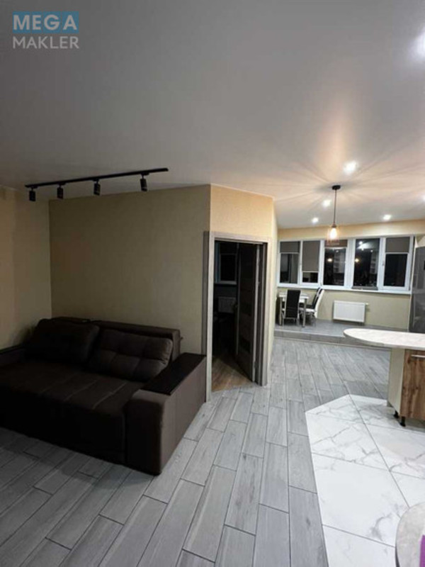 Продаж 1 кімнатної квартири (62/38/14), 22 пов. 26 пов. будинку, <a class="location-link" href="/kiev/" title="Недвижимость Київ">Київ</a>, <a class="location-link" href="/kiev/dneprovskij/" title="Недвижимость Дніпровський район">Дніпровський р-н</a>, Петра Запорожца ул., 26А (изображение 4)