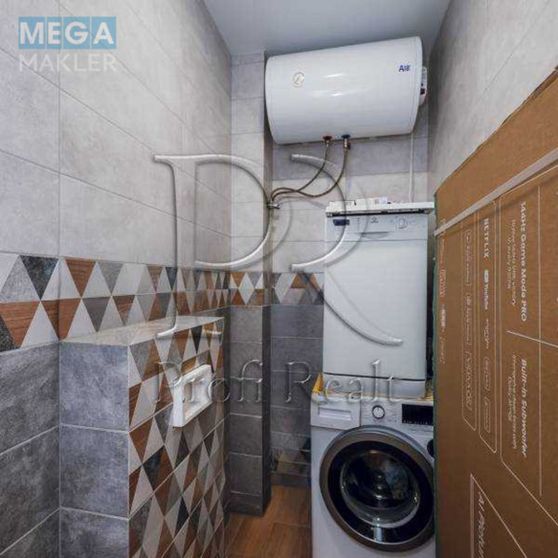 Продаж 2 кімнатної квартири (63/23/21), 9 пов. 16 пов. будинку, <a class="location-link" href="/kiev/" title="Недвижимость Київ">Київ</a>, <a class="location-link" href="/kiev/podolskij/" title="Недвижимость Подільський район">Подільський р-н</a>, Тираспольська вулиця, 52 (изображение 9)