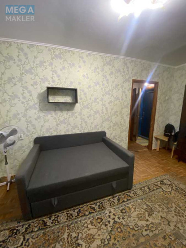 Продаж 1 кімнатної квартири (27/12/6), 1 пов. 9 пов. будинку, <a class="location-link" href="/kiev/" title="Недвижимость Київ">Київ</a>, <a class="location-link" href="/kiev/svyatoshinskij/" title="Недвижимость Святошинський район">Святошинський р-н</a>, Жолудєва вул., 5 (изображение 5)