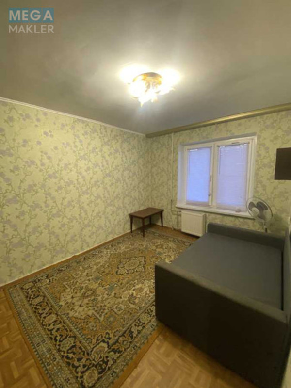 Продаж 1 кімнатної квартири (27/12/6), 1 пов. 9 пов. будинку, <a class="location-link" href="/kiev/" title="Недвижимость Київ">Київ</a>, <a class="location-link" href="/kiev/svyatoshinskij/" title="Недвижимость Святошинський район">Святошинський р-н</a>, Жолудєва вул., 5 (изображение 7)