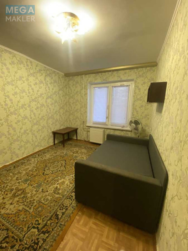 Продаж 1 кімнатної квартири (27/12/6), 1 пов. 9 пов. будинку, <a class="location-link" href="/kiev/" title="Недвижимость Київ">Київ</a>, <a class="location-link" href="/kiev/svyatoshinskij/" title="Недвижимость Святошинський район">Святошинський р-н</a>, Жолудєва вул., 5 (изображение 8)