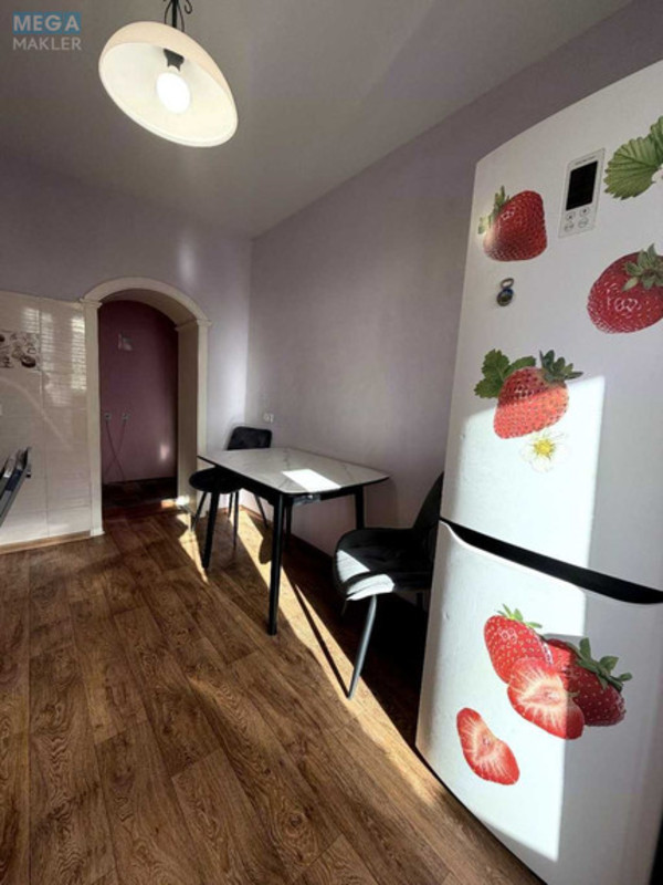 Оренда 2 кімнатної квартири, <a class="location-link" href="/kiev/" title="Недвижимость Київ">Київ</a>, <a class="location-link" href="/kiev/pecherskij/" title="Недвижимость Печерський район">Печерський р-н</a>, Старонаводницкая ул., 6 (изображение 2)