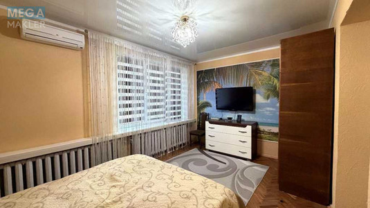 Оренда 2 кімнатної квартири, <a class="location-link" href="/kiev/" title="Недвижимость Київ">Київ</a>, <a class="location-link" href="/kiev/pecherskij/" title="Недвижимость Печерський район">Печерський р-н</a>, Старонаводницкая ул., 6 (изображение 5)