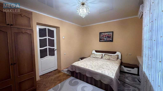 Оренда 2 кімнатної квартири, <a class="location-link" href="/kiev/" title="Недвижимость Київ">Київ</a>, <a class="location-link" href="/kiev/pecherskij/" title="Недвижимость Печерський район">Печерський р-н</a>, Старонаводницкая ул., 6 (изображение 7)