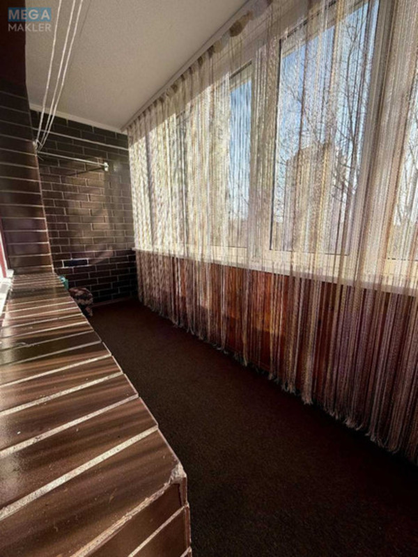 Оренда 2 кімнатної квартири, <a class="location-link" href="/kiev/" title="Недвижимость Київ">Київ</a>, <a class="location-link" href="/kiev/pecherskij/" title="Недвижимость Печерський район">Печерський р-н</a>, Старонаводницкая ул., 6 (изображение 10)