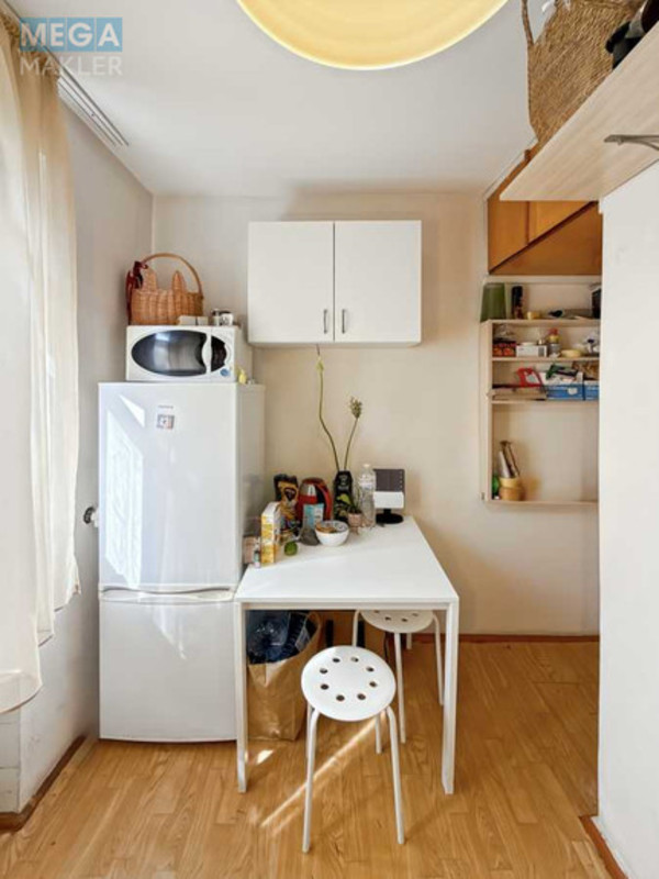 Продаж 2 кімнатної квартири (45/?/6), 5 пов. 5 пов. будинку, <a class="location-link" href="/kiev/" title="Недвижимость Київ">Київ</a>, <a class="location-link" href="/kiev/pecherskij/" title="Недвижимость Печерський район">Печерський р-н</a>, Тимірязєвська вул., 4 (изображение 7)