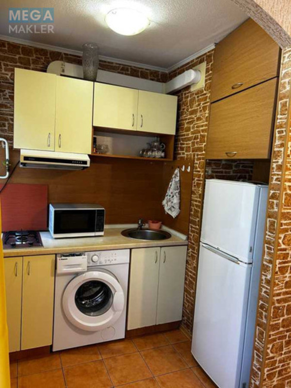 Оренда 1 кімнатної квартири, <a class="location-link" href="/kiev/" title="Недвижимость Київ">Київ</a>, <a class="location-link" href="/kiev/obolonskij/" title="Недвижимость Оболонський район">Оболонський р-н</a>, Вышгородская ул., 10 (изображение 2)