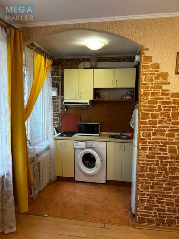 Оренда 1 кімнатної квартири, <a class="location-link" href="/kiev/" title="Недвижимость Київ">Київ</a>, <a class="location-link" href="/kiev/obolonskij/" title="Недвижимость Оболонський район">Оболонський р-н</a>, Вышгородская ул., 10 (изображение 3)