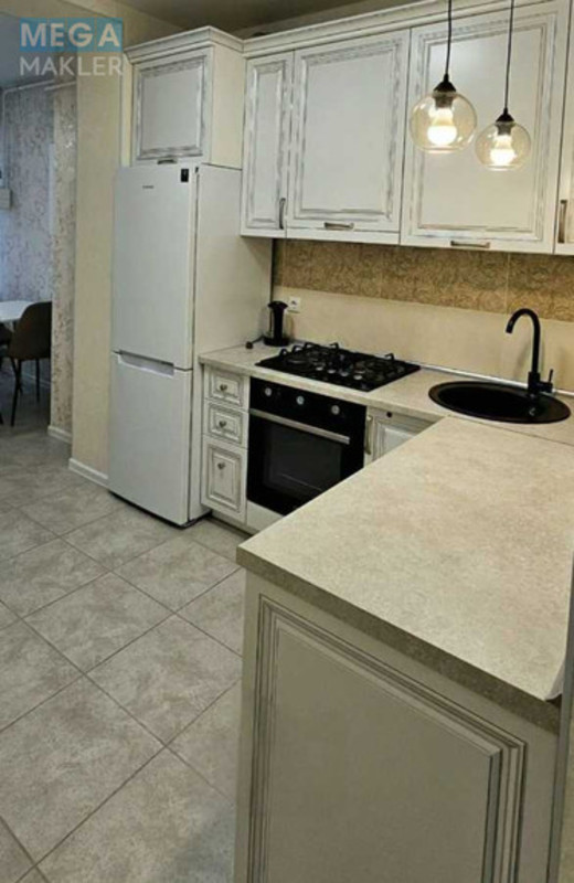 Продаж 1 кімнатної квартири (40/17/15), 3 пов. 10 пов. будинку, <a class="location-link" href="/sofievskaya-borshagovka/" title="Недвижимость Софіївська Борщагівка">Софіївська Борщагівка</a>, Молодіжна, 3 (изображение 2)