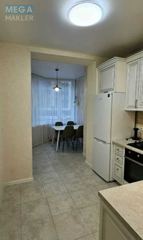 Продаж 1 кімнатної квартири (40/17/15), 3 пов. 10 пов. будинку, <a class="location-link" href="/sofievskaya-borshagovka/" title="Недвижимость Софіївська Борщагівка">Софіївська Борщагівка</a>, Молодіжна, 3 (изображение 4)