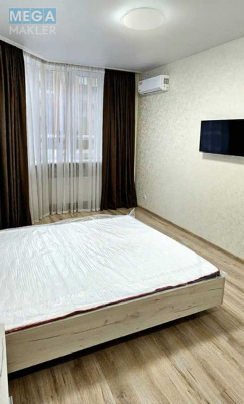 Продаж 1 кімнатної квартири (40/17/15), 3 пов. 10 пов. будинку, <a class="location-link" href="/sofievskaya-borshagovka/" title="Недвижимость Софіївська Борщагівка">Софіївська Борщагівка</a>, Молодіжна, 3 (изображение 10)