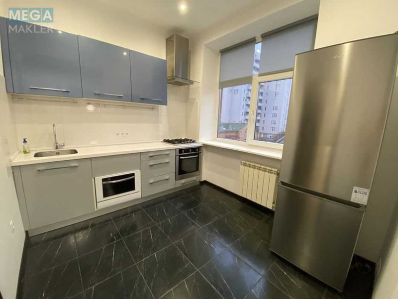 Оренда 2 кімнатної квартири, <a class="location-link" href="/kiev/" title="Недвижимость Київ">Київ</a>, <a class="location-link" href="/kiev/pecherskij/" title="Недвижимость Печерський район">Печерський р-н</a>, Велика Васильківська вул., 58 (изображение 7)