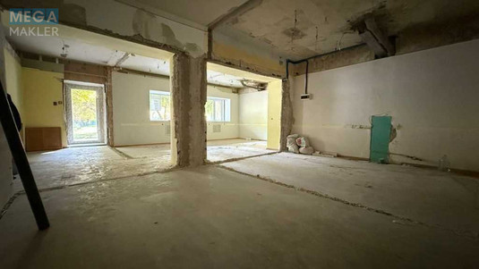 Оренда комерційної нерухомості, 75&nbsp;кв.м, под магазин, <a class="location-link" href="/kiev/" title="Недвижимость Київ">Київ</a>, <a class="location-link" href="/kiev/darnickij/" title="Недвижимость Дарницький район">Дарницький р-н</a>, Новодарницька вул., 27 (изображение 4)