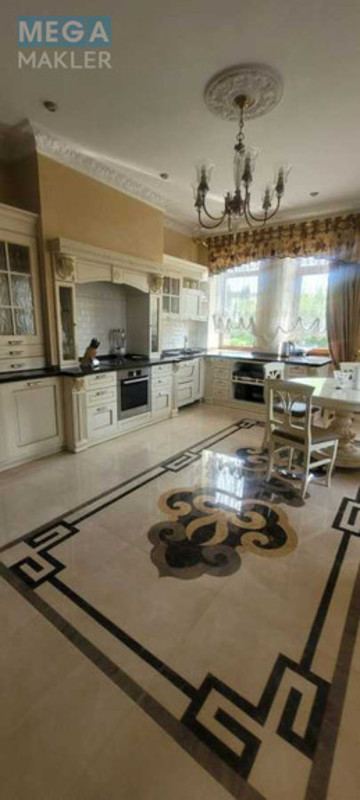 Продаж дома, 3&nbsp;поверху, 550&nbsp;кв.м, 6&nbsp;кімнат, ділянка 32&nbsp;сотки, <a class="location-link" href="/kiev/" title="Недвижимость Київ">Київ</a>, <a class="location-link" href="/kiev/darnickij/" title="Недвижимость Дарницький район">Дарницький р-н</a>, Лесная ул. (изображение 8)