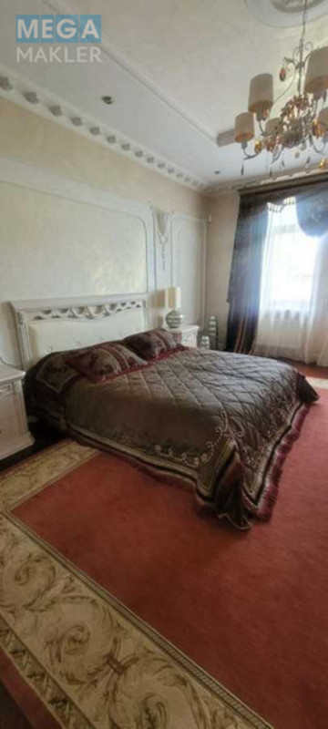 Продаж дома, 3&nbsp;поверху, 550&nbsp;кв.м, 6&nbsp;кімнат, ділянка 32&nbsp;сотки, <a class="location-link" href="/kiev/" title="Недвижимость Київ">Київ</a>, <a class="location-link" href="/kiev/darnickij/" title="Недвижимость Дарницький район">Дарницький р-н</a>, Лесная ул. (изображение 13)