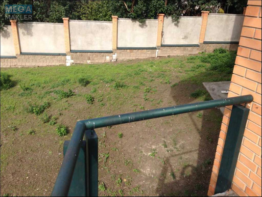 Продаж дома, 3&nbsp;поверху, 660&nbsp;кв.м, 10&nbsp;кімнат, ділянка 19&nbsp;соток, <a class="location-link" href="/kiev/" title="Недвижимость Київ">Київ</a>, <a class="location-link" href="/kiev/podolskij/" title="Недвижимость Подільський район">Подільський р-н</a>, Артезианский пер., 11 (изображение 13)