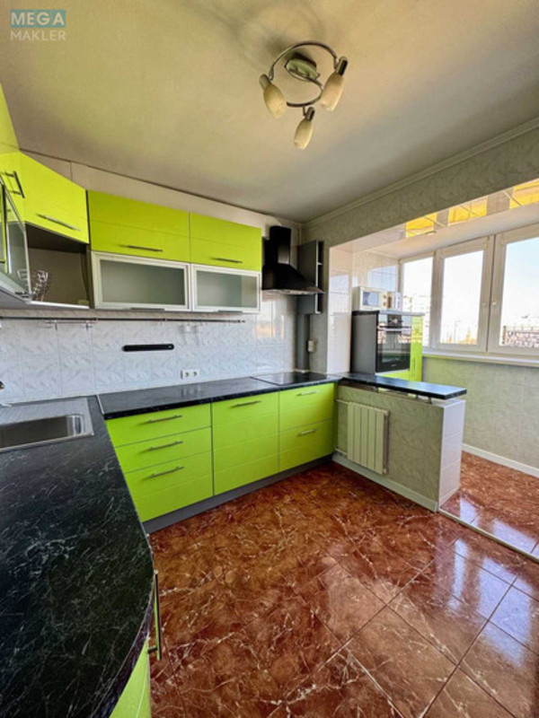 Продаж 3 кімнатної квартири (68/43/8,2), 11 пов. 16 пов. будинку, <a class="location-link" href="/kiev/" title="Недвижимость Київ">Київ</a>, <a class="location-link" href="/kiev/obolonskij/" title="Недвижимость Оболонський район">Оболонський р-н</a>, Оболонський просп., 9 (изображение 5)