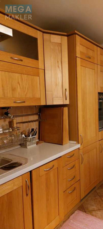 Оренда 3 кімнатної квартири, <a class="location-link" href="/kiev/" title="Недвижимость Київ">Київ</a>, <a class="location-link" href="/kiev/shevchenkovskij/" title="Недвижимость Шевченківський район">Шевченківський р-н</a>, Січових Стрільців вул. (изображение 2)