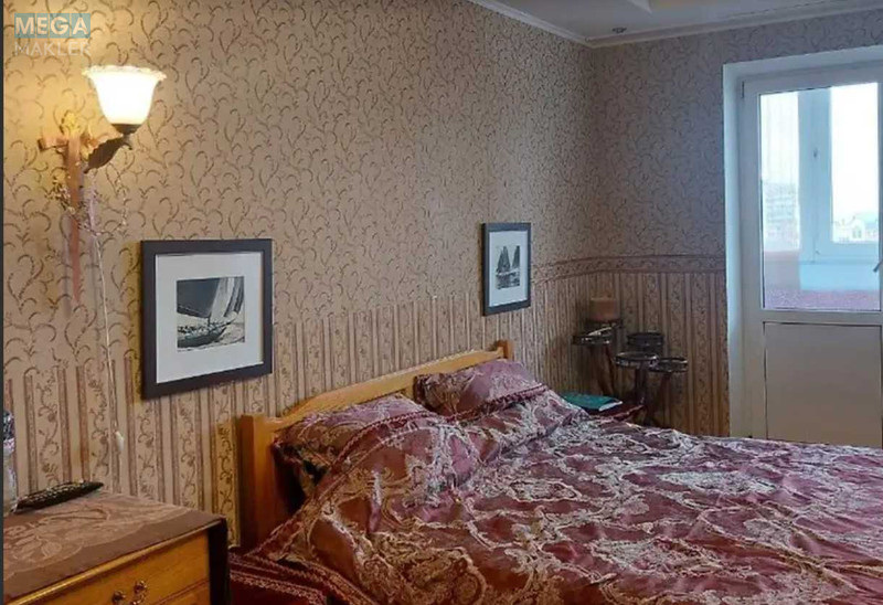 Оренда 3 кімнатної квартири, <a class="location-link" href="/kiev/" title="Недвижимость Київ">Київ</a>, <a class="location-link" href="/kiev/shevchenkovskij/" title="Недвижимость Шевченківський район">Шевченківський р-н</a>, Січових Стрільців вул. (изображение 8)