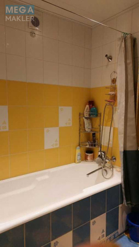 Оренда 3 кімнатної квартири, <a class="location-link" href="/kiev/" title="Недвижимость Київ">Київ</a>, <a class="location-link" href="/kiev/shevchenkovskij/" title="Недвижимость Шевченківський район">Шевченківський р-н</a>, Січових Стрільців вул. (изображение 14)