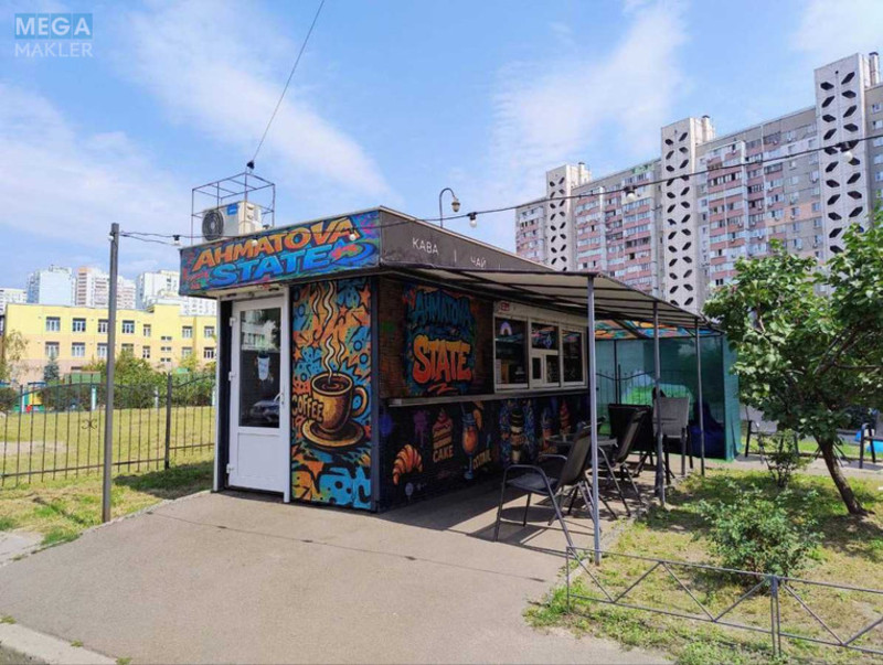 Оренда комерційної нерухомості, 12&nbsp;кв.м, под магазин, <a class="location-link" href="/kiev/" title="Недвижимость Київ">Київ</a>, <a class="location-link" href="/kiev/darnickij/" title="Недвижимость Дарницький район">Дарницький р-н</a>, Анни Ахматової вул., 14б (изображение 3)