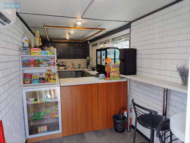 Оренда комерційної нерухомості, 12&nbsp;кв.м, под магазин, <a class="location-link" href="/kiev/" title="Недвижимость Київ">Київ</a>, <a class="location-link" href="/kiev/darnickij/" title="Недвижимость Дарницький район">Дарницький р-н</a>, Анни Ахматової вул., 14б (изображение 11)