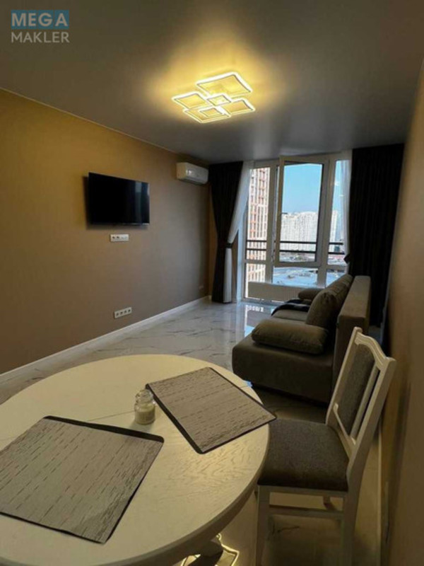 Оренда 1 кімнатної квартири, <a class="location-link" href="/kiev/" title="Недвижимость Київ">Київ</a>, <a class="location-link" href="/kiev/darnickij/" title="Недвижимость Дарницький район">Дарницький р-н</a>, Днепровская наб., 20б (изображение 9)