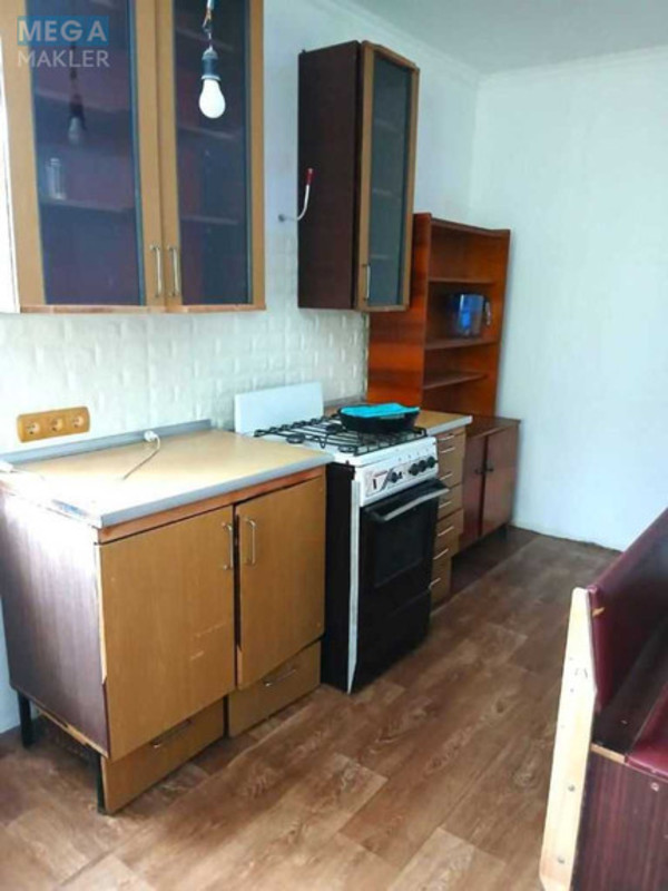 Оренда дома, <a class="location-link" href="/kiev/" title="Недвижимость Київ">Київ</a>, <a class="location-link" href="/kiev/dneprovskij/" title="Недвижимость Дніпровський район">Дніпровський р-н</a>, Паровозная ул. (изображение 4)