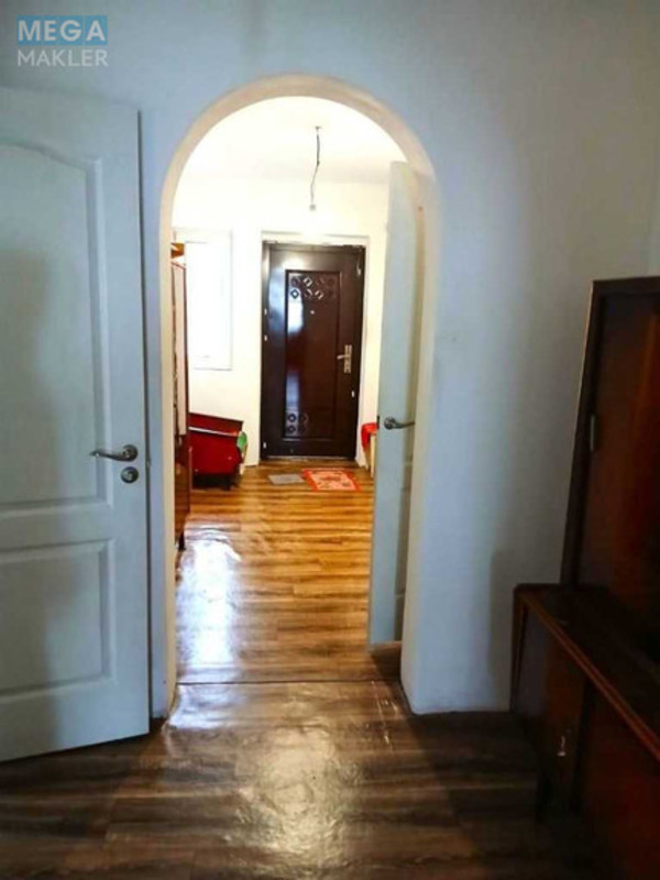 Оренда дома, <a class="location-link" href="/kiev/" title="Недвижимость Київ">Київ</a>, <a class="location-link" href="/kiev/dneprovskij/" title="Недвижимость Дніпровський район">Дніпровський р-н</a>, Паровозная ул. (изображение 8)