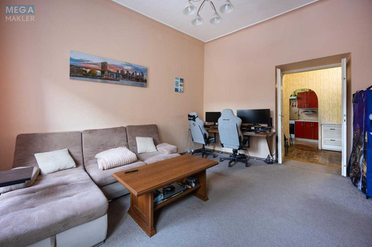 Продаж 2 кімнатної квартири (46/28/6), 2 пов. 4 пов. будинку, <a class="location-link" href="/lviv/" title="Недвижимость Львів">Львів</a>, <a class="location-link" href="/lviv/galickij/" title="Недвижимость Галицький район">Галицький р-н</a>, Лазнева (изображение 6)