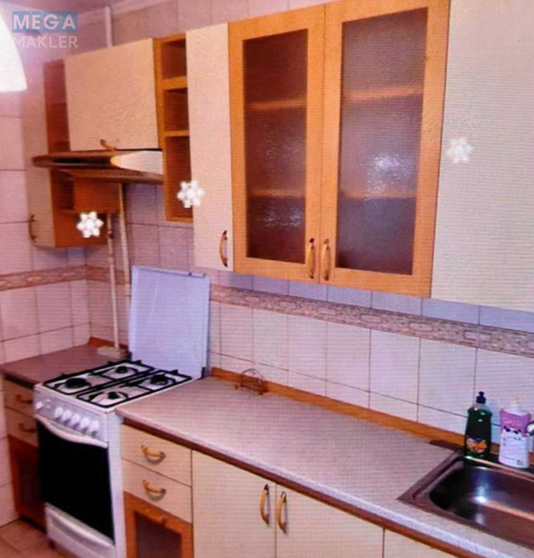 Продаж 2 кімнатної квартири (52/30/7), 8 пов. 9 пов. будинку, <a class="location-link" href="/kiev/" title="Недвижимость Київ">Київ</a>, <a class="location-link" href="/kiev/solomenskij/" title="Недвижимость Солом'янський район">Солом'янський р-н</a>, Нововокзальна вул., 21 (изображение 2)