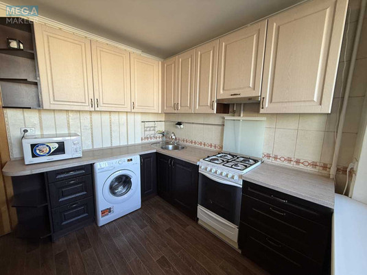 Продаж 1 кімнатної квартири (35/16/8), 9 пов. 16 пов. будинку, <a class="location-link" href="/kiev/" title="Недвижимость Київ">Київ</a>, <a class="location-link" href="/kiev/desnyanskij/" title="Недвижимость Деснянський район">Деснянський р-н</a>, Шолом-Алейхема вул., 8 (изображение 15)