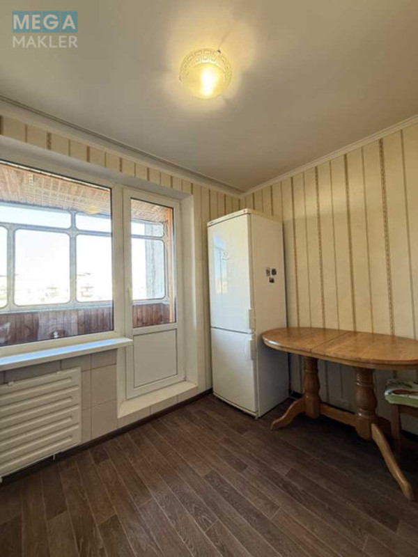 Продаж 1 кімнатної квартири (35/16/8), 9 пов. 16 пов. будинку, <a class="location-link" href="/kiev/" title="Недвижимость Київ">Київ</a>, <a class="location-link" href="/kiev/desnyanskij/" title="Недвижимость Деснянський район">Деснянський р-н</a>, Шолом-Алейхема вул., 8 (изображение 20)