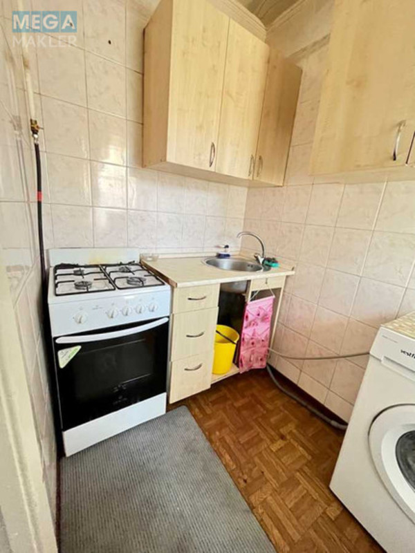 Продаж 1 кімнатної квартири (27/17/4), 1 пов. 5 пов. будинку, <a class="location-link" href="/kiev/" title="Недвижимость Київ">Київ</a>, <a class="location-link" href="/kiev/desnyanskij/" title="Недвижимость Деснянський район">Деснянський р-н</a>, Кубанської України  вул., 29А (изображение 12)