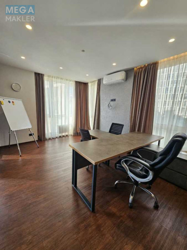 Оренда комерційної нерухомості, 76&nbsp;кв.м, под офис, <a class="location-link" href="/kiev/" title="Недвижимость Київ">Київ</a>, <a class="location-link" href="/kiev/darnickij/" title="Недвижимость Дарницький район">Дарницький р-н</a>, Зарічна вул., 2 (изображение 9)