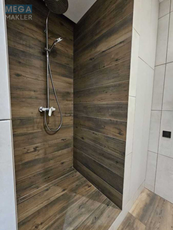 Оренда комерційної нерухомості, 76&nbsp;кв.м, под офис, <a class="location-link" href="/kiev/" title="Недвижимость Київ">Київ</a>, <a class="location-link" href="/kiev/darnickij/" title="Недвижимость Дарницький район">Дарницький р-н</a>, Зарічна вул., 2 (изображение 19)