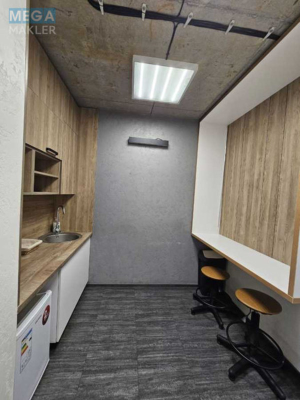 Оренда комерційної нерухомості, 76&nbsp;кв.м, под офис, <a class="location-link" href="/kiev/" title="Недвижимость Київ">Київ</a>, <a class="location-link" href="/kiev/darnickij/" title="Недвижимость Дарницький район">Дарницький р-н</a>, Зарічна вул., 2 (изображение 21)