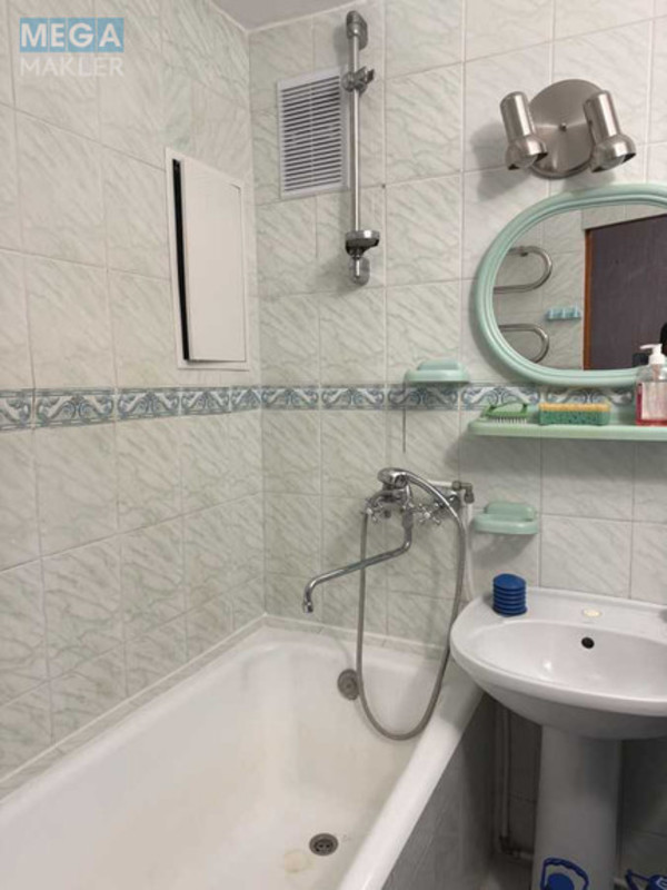 Продаж 1 кімнатної квартири (33/18/6), 8 пов. 9 пов. будинку, <a class="location-link" href="/kiev/" title="Недвижимость Київ">Київ</a>, <a class="location-link" href="/kiev/solomenskij/" title="Недвижимость Солом'янський район">Солом'янський р-н</a>, Михаила Донца ул., 21а (изображение 8)