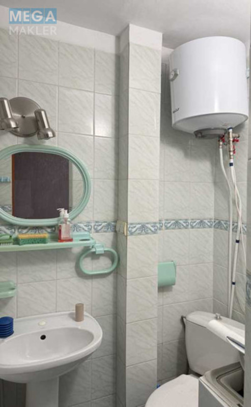 Продаж 1 кімнатної квартири (33/18/6), 8 пов. 9 пов. будинку, <a class="location-link" href="/kiev/" title="Недвижимость Київ">Київ</a>, <a class="location-link" href="/kiev/solomenskij/" title="Недвижимость Солом'янський район">Солом'янський р-н</a>, Михаила Донца ул., 21а (изображение 9)