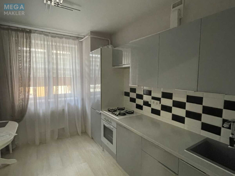 Оренда 2 кімнатної квартири, <a class="location-link" href="/sofievskaya-borshagovka/" title="Недвижимость Софіївська Борщагівка">Софіївська Борщагівка</a>, Героїв Небесної сотні, 26/19 (изображение 2)