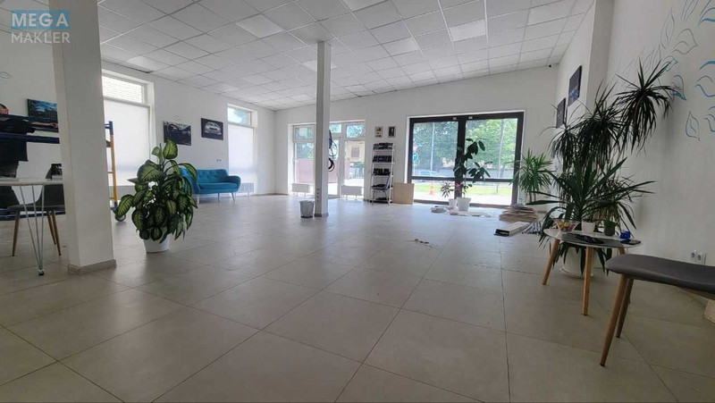 Оренда окремої будівлі/побудови, 93&nbsp;кв.м, под производство, <a class="location-link" href="/kiev/" title="Недвижимость Київ">Київ</a>, <a class="location-link" href="/kiev/solomenskij/" title="Недвижимость Солом'янський район">Солом'янський р-н</a>, Повітрофлотський просп., 90 (изображение 3)