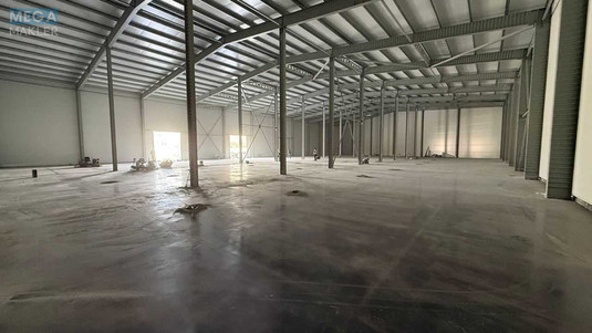 Оренда комерційної нерухомості, 2&nbsp;050&nbsp;кв.м, под склад, <a class="location-link" href="/kiev/" title="Недвижимость Київ">Київ</a>, <a class="location-link" href="/kiev/obolonskij/" title="Недвижимость Оболонський район">Оболонський р-н</a>, Куренівська вул., 1 (изображение 2)