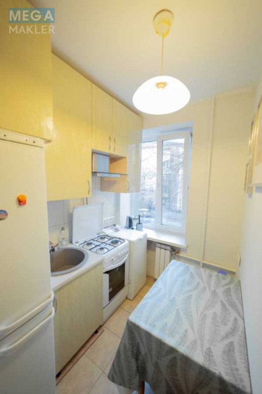 Оренда 1 кімнатної квартири, <a class="location-link" href="/kiev/" title="Недвижимость Київ">Київ</a>, <a class="location-link" href="/kiev/shevchenkovskij/" title="Недвижимость Шевченківський район">Шевченківський р-н</a>, Білоруська вул., 36 (изображение 2)