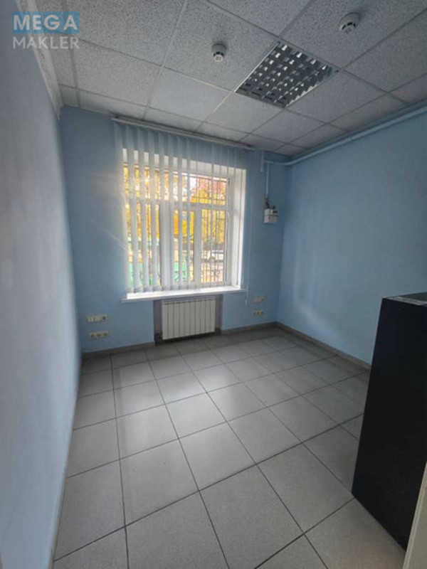Оренда комерційної нерухомості, 36&nbsp;кв.м, под офис, <a class="location-link" href="/kiev/" title="Недвижимость Київ">Київ</a>, <a class="location-link" href="/kiev/goloseevskij/" title="Недвижимость Голосіївський район">Голосіївський р-н</a>, Саксаганского ул., 60А (изображение 5)