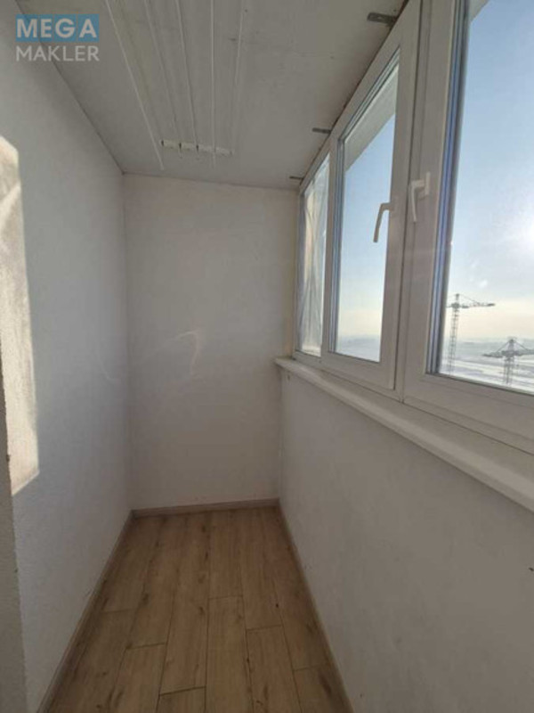 Оренда 2 кімнатної квартири, <a class="location-link" href="/kiev/" title="Недвижимость Київ">Київ</a>, <a class="location-link" href="/kiev/goloseevskij/" title="Недвижимость Голосіївський район">Голосіївський р-н</a>, Академика Глушкова просп., 101 (изображение 4)