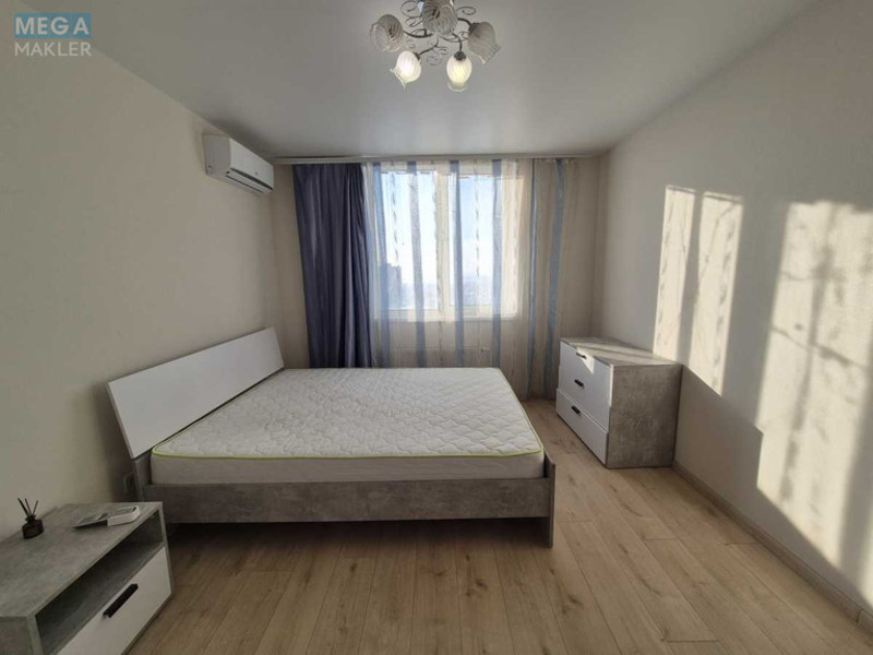 Оренда 2 кімнатної квартири, <a class="location-link" href="/kiev/" title="Недвижимость Київ">Київ</a>, <a class="location-link" href="/kiev/goloseevskij/" title="Недвижимость Голосіївський район">Голосіївський р-н</a>, Академика Глушкова просп., 101 (изображение 13)