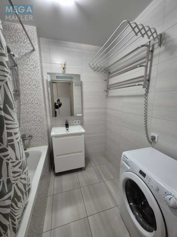 Оренда 2 кімнатної квартири, <a class="location-link" href="/kiev/" title="Недвижимость Київ">Київ</a>, <a class="location-link" href="/kiev/goloseevskij/" title="Недвижимость Голосіївський район">Голосіївський р-н</a>, Академика Глушкова просп., 101 (изображение 20)