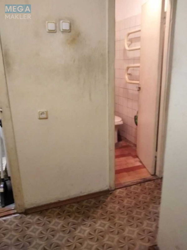 Продаж 1 кімнатної квартири (39/19,9/7,5), 3 пов. 9 пов. будинку, <a class="location-link" href="/kiev/" title="Недвижимость Київ">Київ</a>, <a class="location-link" href="/kiev/darnickij/" title="Недвижимость Дарницький район">Дарницький р-н</a>, Юрия Литвинского ул., 84 (изображение 4)