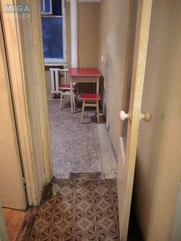 Продаж 1 кімнатної квартири (39/19,9/7,5), 3 пов. 9 пов. будинку, <a class="location-link" href="/kiev/" title="Недвижимость Київ">Київ</a>, <a class="location-link" href="/kiev/darnickij/" title="Недвижимость Дарницький район">Дарницький р-н</a>, Юрия Литвинского ул., 84 (изображение 5)